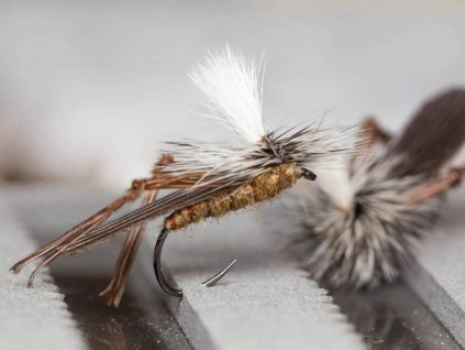 light brown hopper terrestrial dry fly fse397