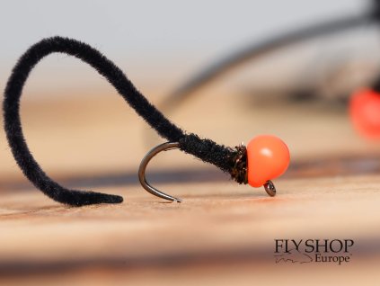 black chenille worm black orange fly shop europe (1)