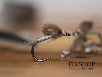 Suchá muška CDC Loop Wing Emerger