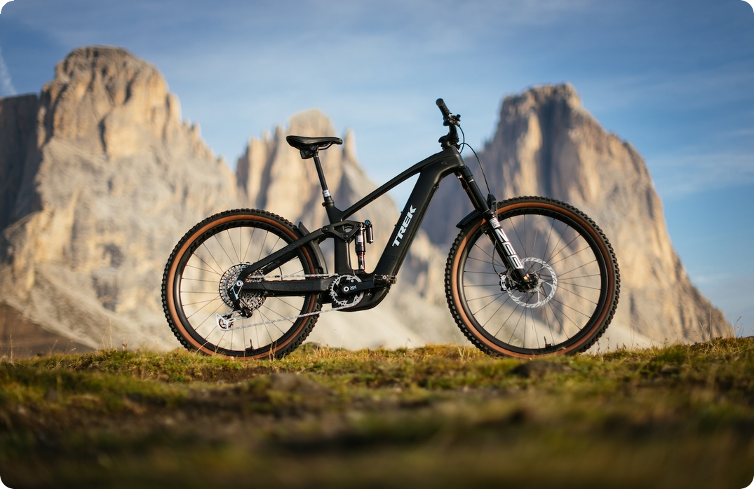 Celoodpružená elektrokola Trek: Rail+, nebo Powerfly+ FS?