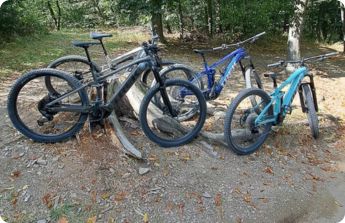 Testovacia flotila elektrobicyklov v akcii