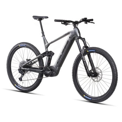 FLS05802382 crussis one full 10 10 900 wh 2025