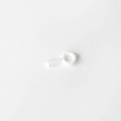 Očko na pretiahnutie silónu v POLO kazete, biela