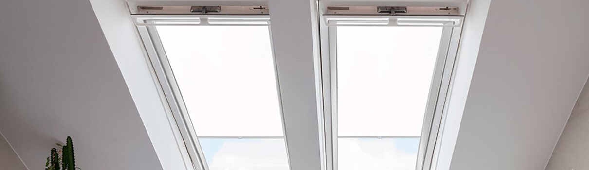 Demontáž rolety Velux: Podrobný návod krok za krokem pro snadné odstranění () Demontáž rolety Velux: Podrobný návod krok za krokem pro snadné odstranění