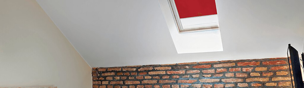 Demontáž rolety Velux: Podrobný návod krok za krokem pro snadné odstranění () Demontáž rolety Velux: Podrobný návod krok za krokem pro snadné odstranění