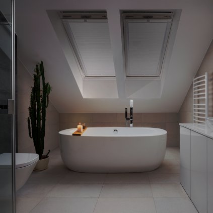 JV 1101 stresni okno noc