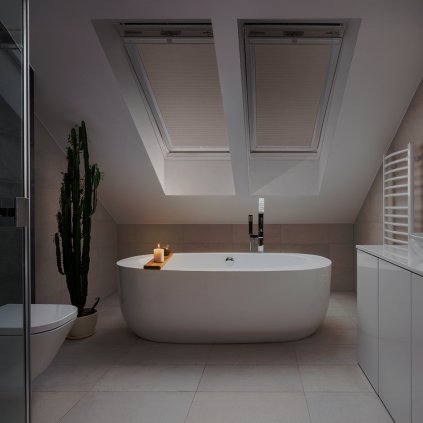 JV 1103 stresni okno noc