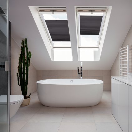 JV 1105 stresni okno