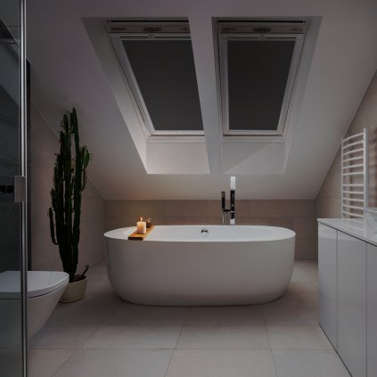 JV 1105 stresni okno noc