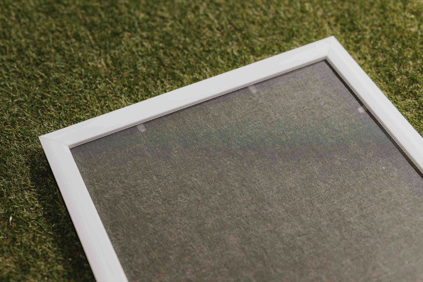 Uważaj przy wyborze odpowiednich moskitier!