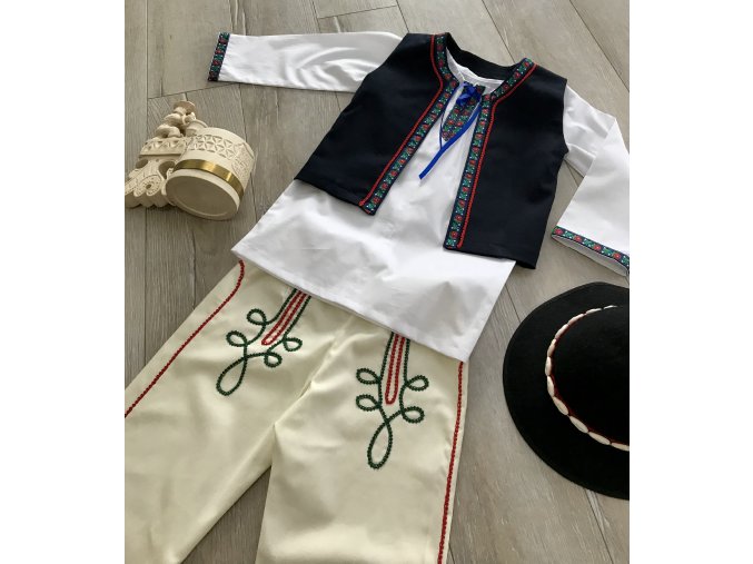 Chlapčenský folklórny komplet Kubko