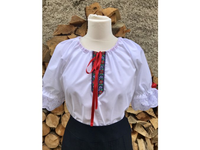 Dámska folklórna blúzka Betka