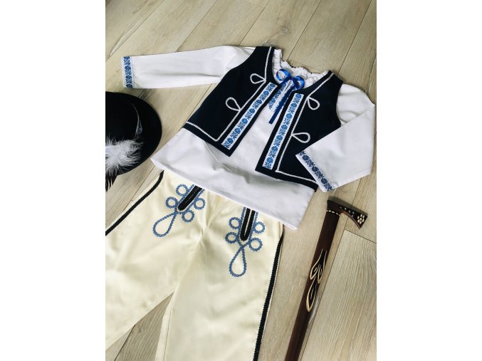 Chlapčenský folklórny Miško s vestou
