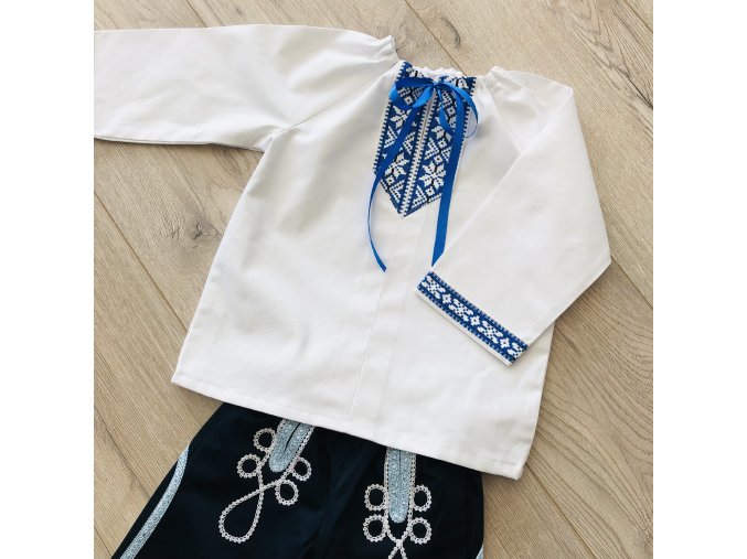 Chlapčenská folklórna košeľa Jožko v modrom