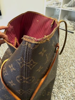 Výměna lemu, čištění a výživa u LV Neverfull kabelky.👜 #footcare#brno#kabelky#boty#renovace