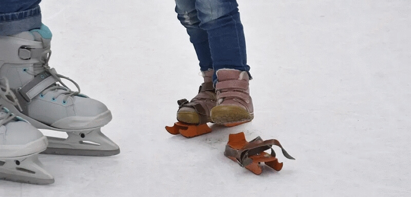 Barefoot skates