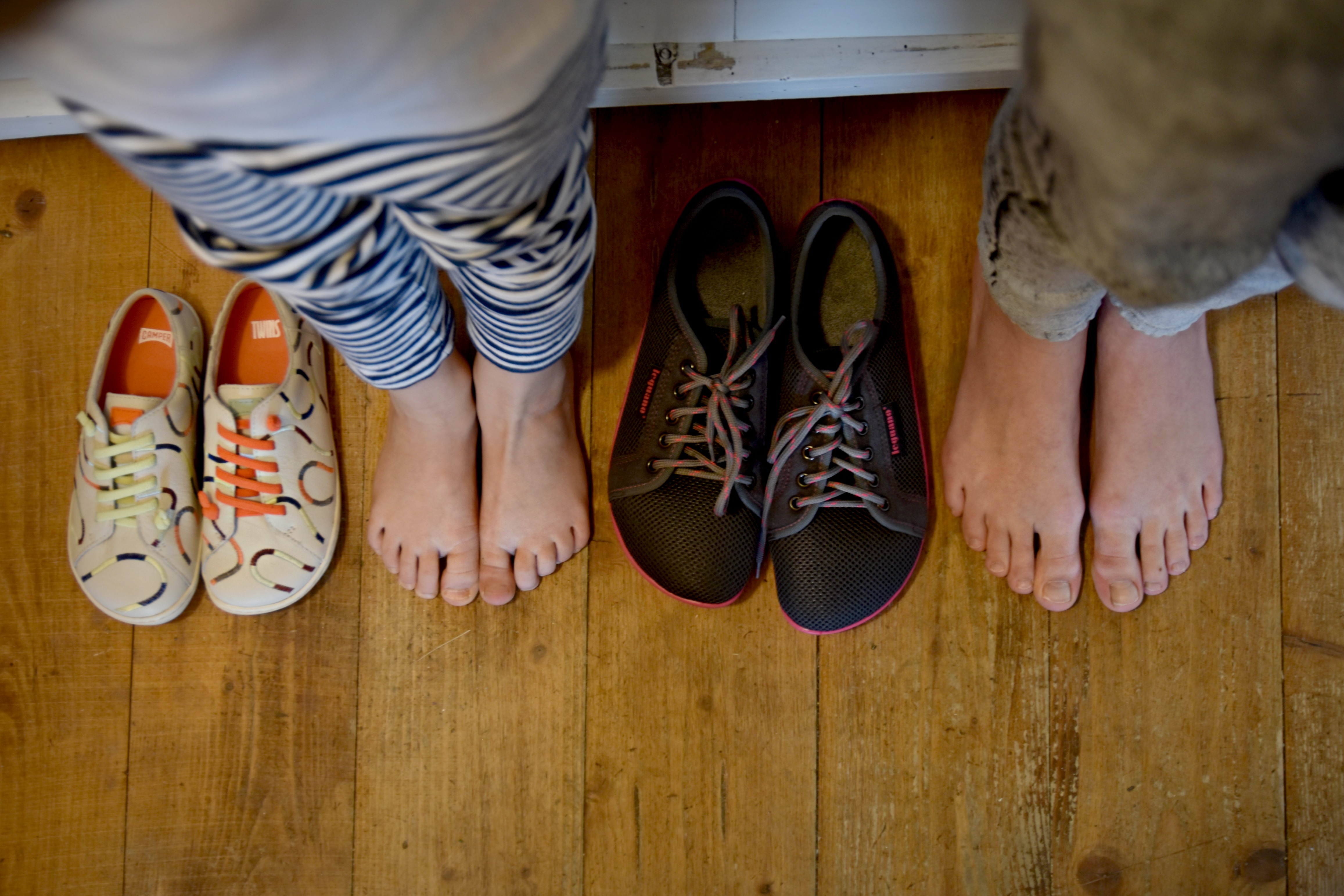 Zapatos barefoot – peerko – flo – you  Portabebes certificados, Mochilas  ergonómicas y fulares