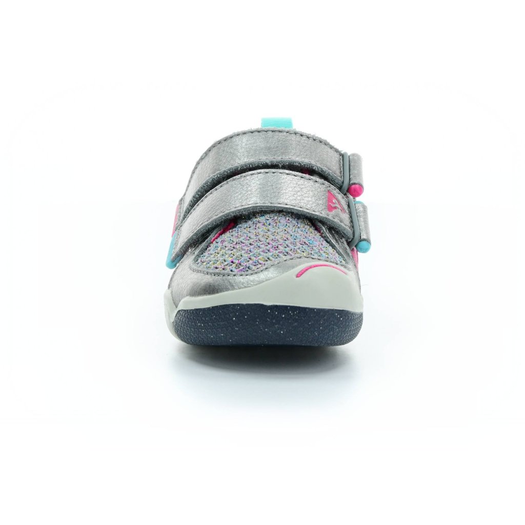 Plae shoes shop wide feet