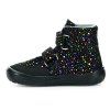 year-round barefoot sneakers