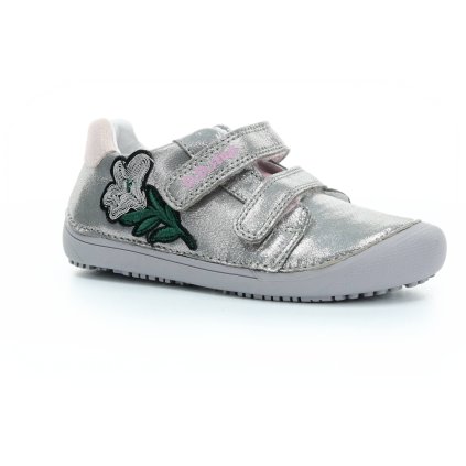 Silberne Kinderschuhe