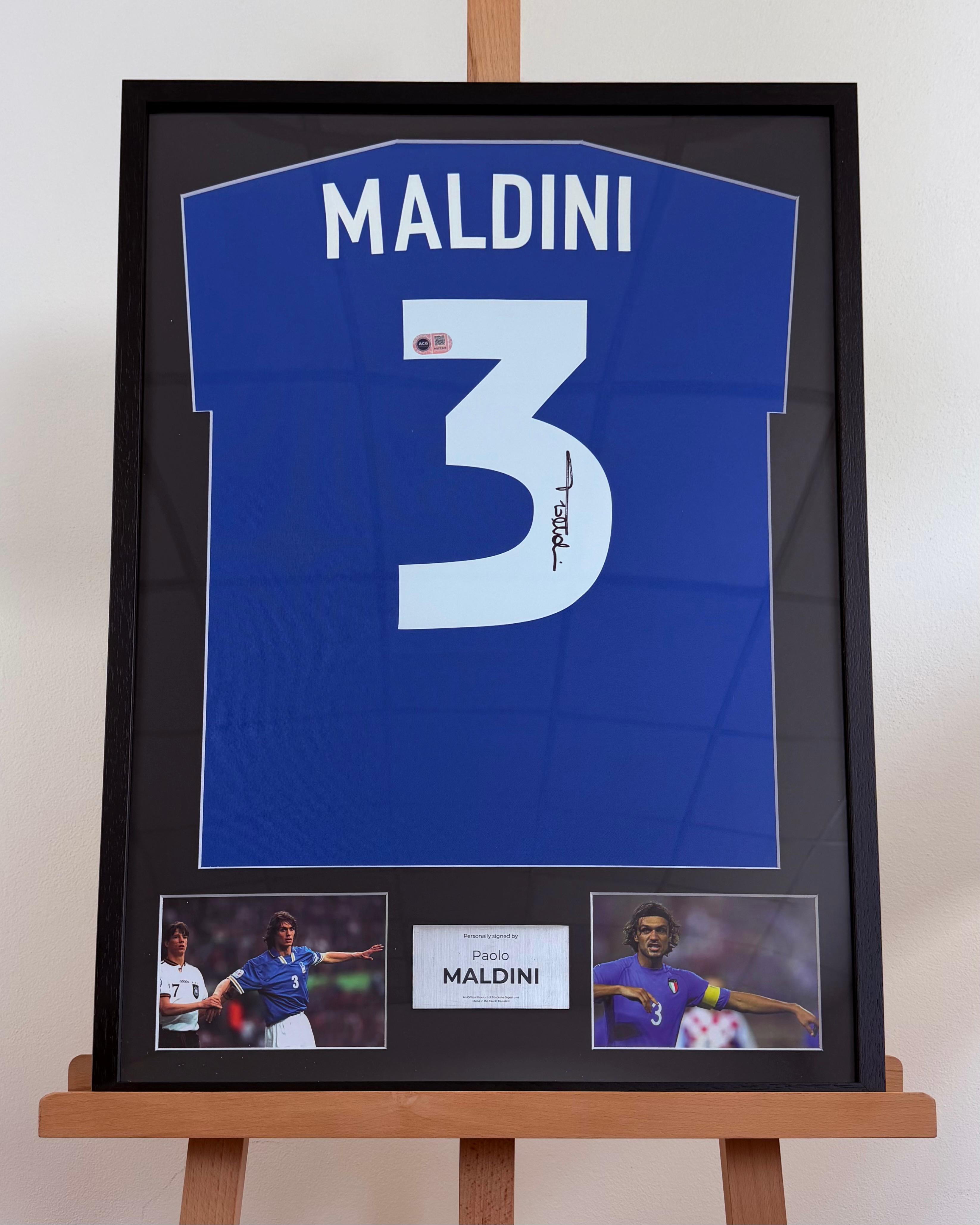 Klasické rámování — podepsaný dres Paolo Maldini s fotografiemi a plaketou
