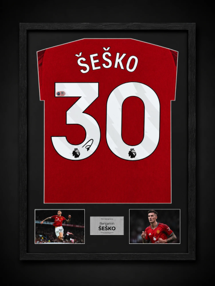 3002 benjamin sesko podepsany dres