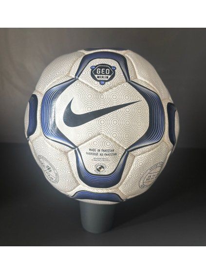 hipp mic 5 nike geo merlin 01