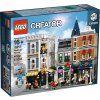 LEGO® Creator Expert 10255 Zhromaždenie na námestí