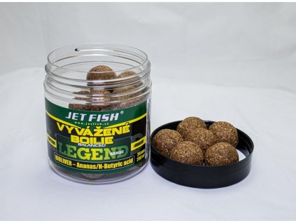 JetFish 250ml-24mm Legend range Vyvážené boilie : BIOLIVER - ANANAS / N-BUTYRIC