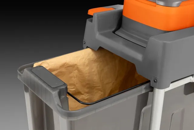 Držák vaku na drť