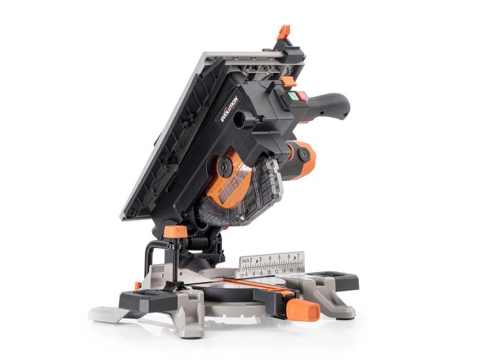 EVO R210MTS G2 Multifunkční pokosová pila + stolní pila 210mm, 1500W 01