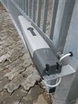 Ukážka montáže pohonu NICE Toona
