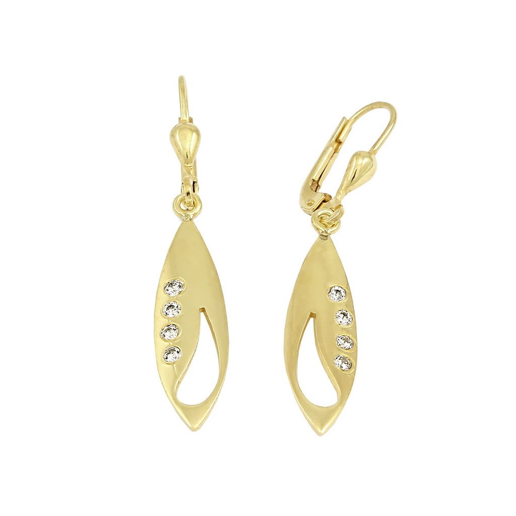 Zlaté náušnice pre každú ženu