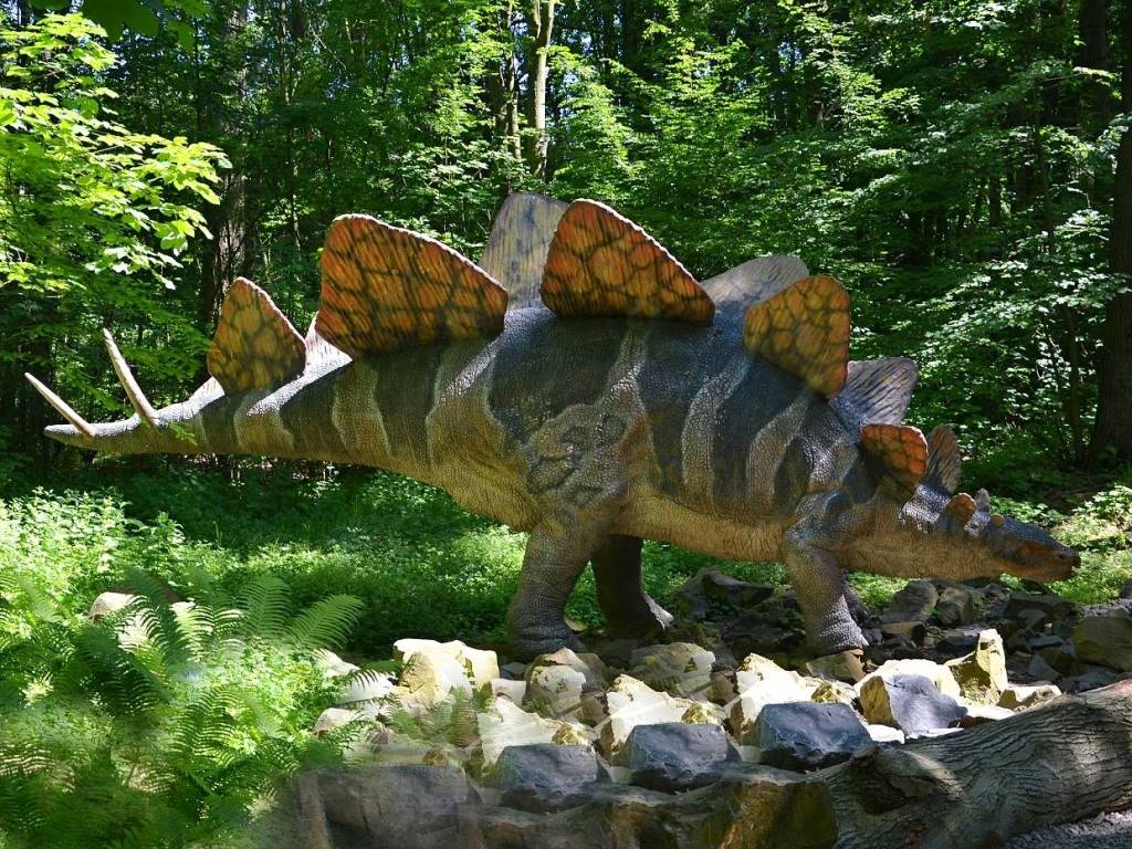 stegosaurus-dinopark-vyskov