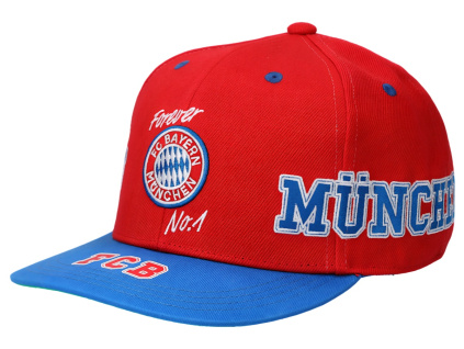 Kšiltovka FC Bayern Mnichov, modro-červená, vyšitý znak, univerzální
