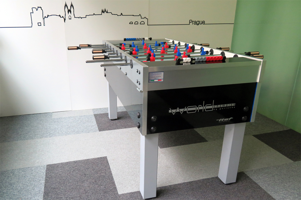 Vhodný stolní fotbal do kanceláře