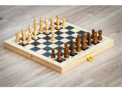 Piatnik šachy ECO dřevěné