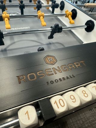 Někdy stačí detail… a člověk hned ví, že tohle je „jiná liga“. ⚽✨ Rosengart Competition není jen stolní fotbal. Je to...