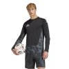 KB5254 3 APPAREL On Model Standard View transparent