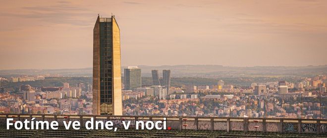 Fotíme venku při denním slunku, fotíme večer ve víru světel