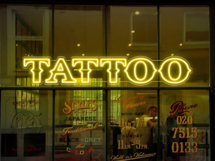 Neónový Nápis Neón LED Tattoo Studio Tetovací Salón (Vyrábame aj na Mieru)
