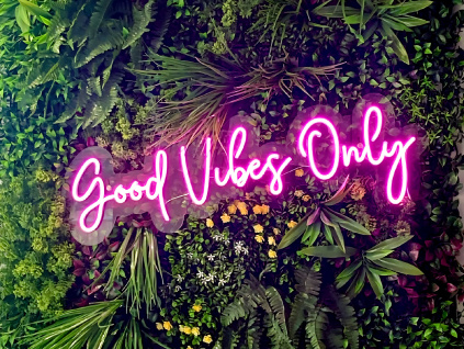 Mechový Obraz Stěna Neonové Logo Neon na Míru Reklama Nápis do Baru Restaurace Provozovny Moss Neon Sign (Výrábíme na Míru)