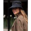 diana hat beige model