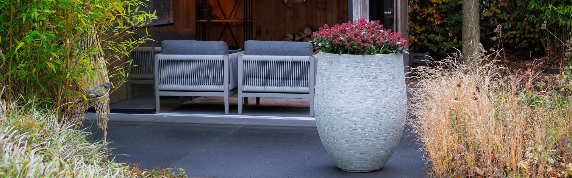 StoneCore betónovo plastové kvetiáče