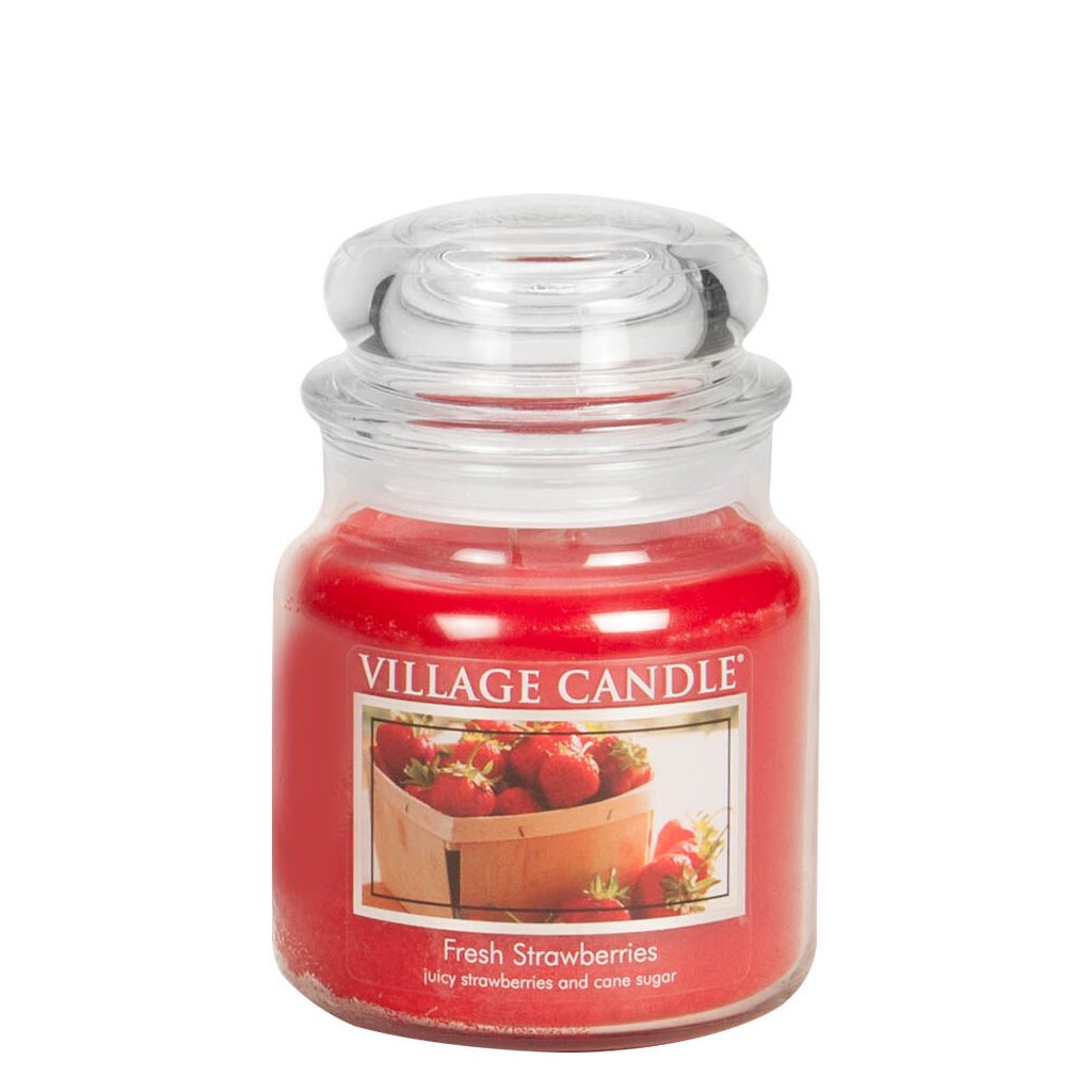 Village Candle Vonná svíčka - Čerstvé jahody - Fresh Strawberries, střední
