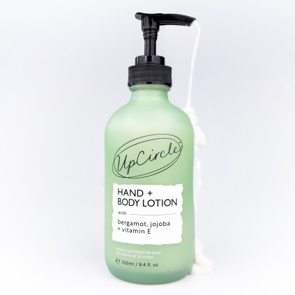 WhiteBackground Open HandBodyLotion LR