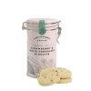 Strawberry & White Chocolate Biscuits  Sušenky s kousky jahod a bílé čokolády v plechové dóze, 200g