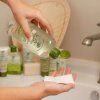 micellaire demaquillante visage yeux olive utilisation 1