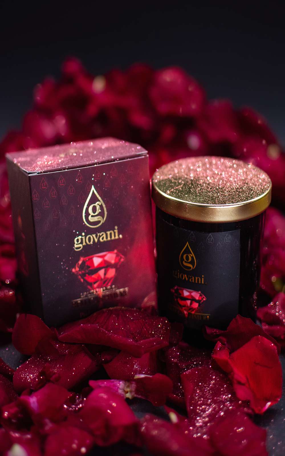 Candela profumata di lusso Red Cashmere