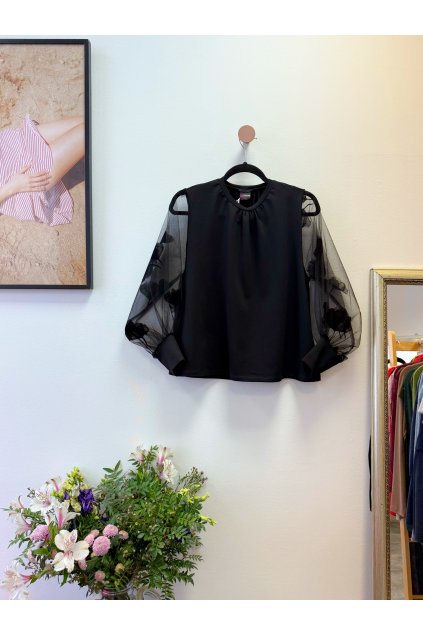 Top tričko Brigitte  Buď ikonou v halence Brigitte. Ten pocit chceš zažít ♥.